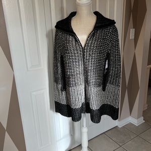 DKNY , sweater poncho, cape, black, white, size medium